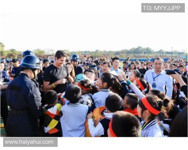 张新发2019年足球明星风采展现与成就回顾